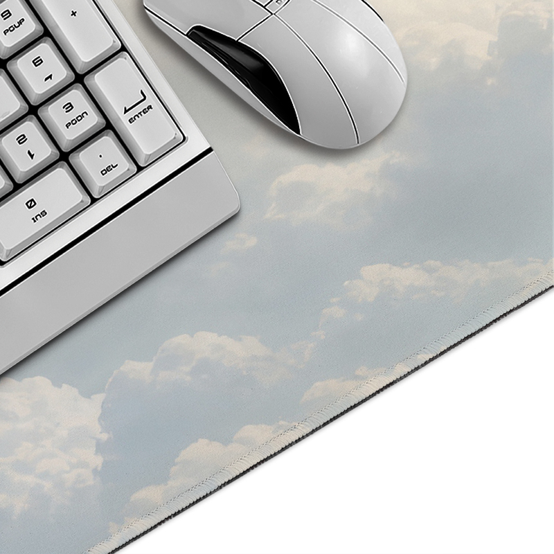 لوحة ماوس كبيرة الحجم بتصميم س - مراجعة Pc Gaming Cloud Free وسعره
