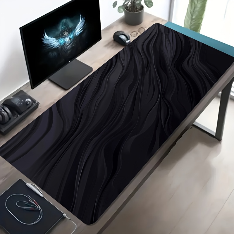 لوحة ماوس ألعاب سوداء بتصميم م - مراجعة Pc Gaming Liquid وسعره