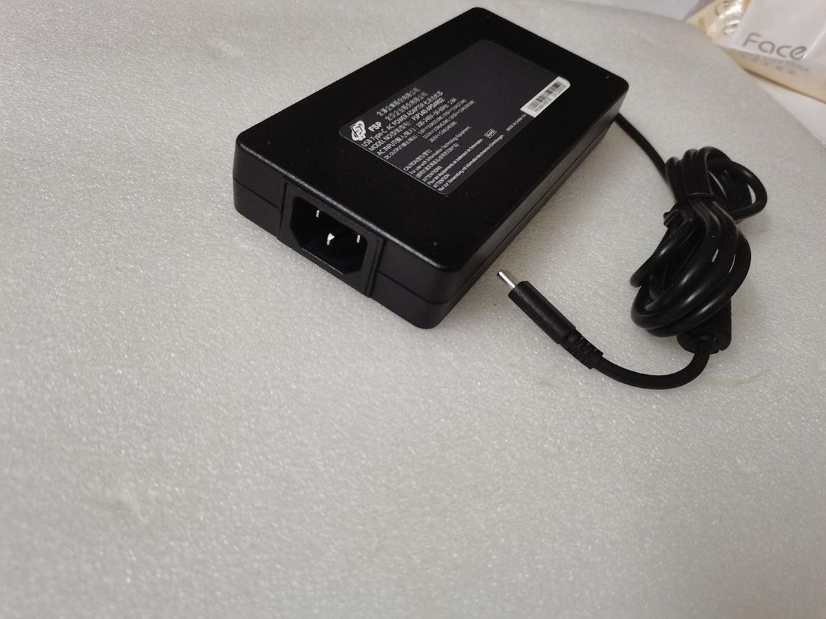 جديد سليم OEM FSP 28 فولت 5A F - مراجعة Pc Gaming News وسعره