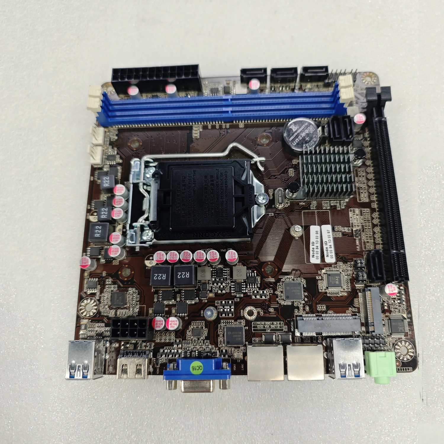 لوحة أم B365 Mini-ITX مع مقبس  - مراجعة Pc Gaming Intel Core I7 وسعره
